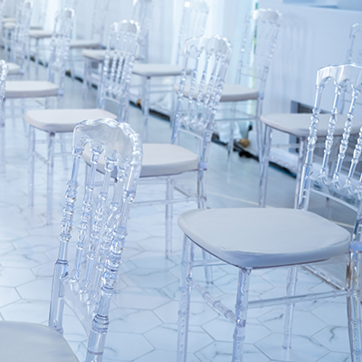 Clear Chiavari chairs for rent - clear wedding chairs.