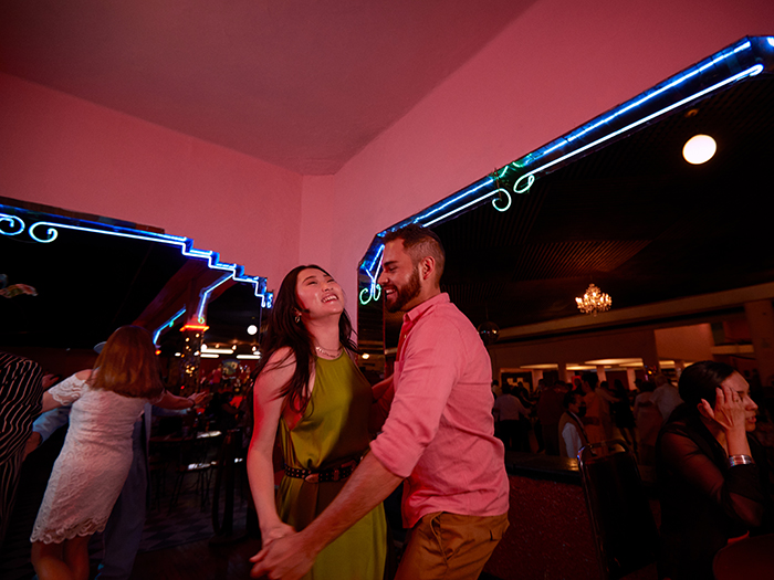 Rent 20x15 Quinceanera dance floor in Chicago.